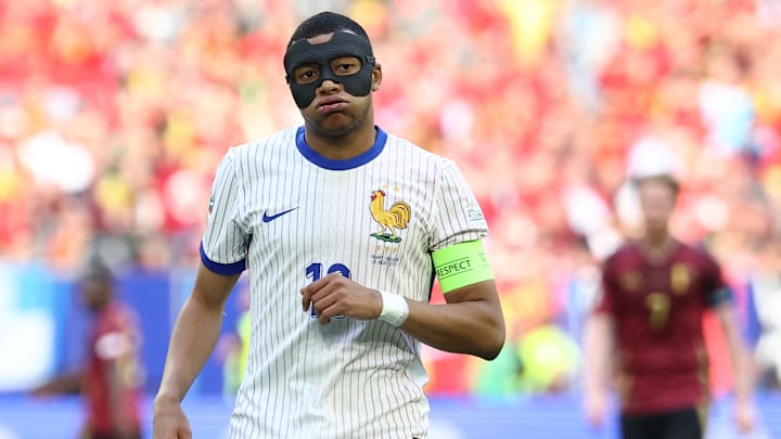 Kylian Mbappé se fracturó la nariz en el debut de Francia en la Eurocopa 2024