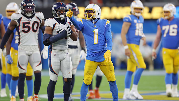 Denver Broncos v Los Angeles Chargers