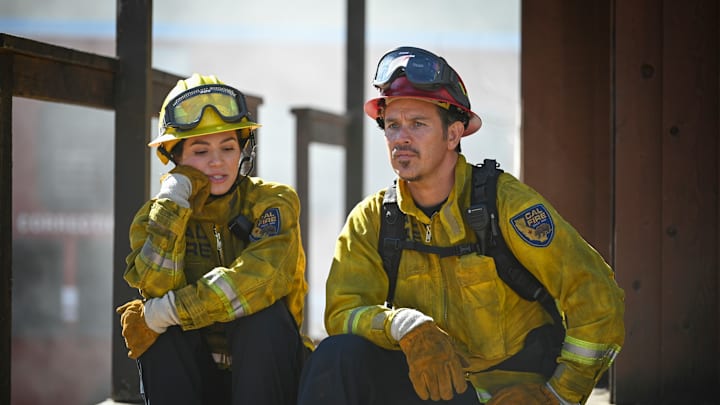 “At the End of My Rope” – The station 42 and third rock crews respond to a deadly explosion at an abandoned mine. Meanwhile, Bode faces a difficult decision that could have serious consequences, on FIRE COUNTRY, Friday, May 5 (9:00-10:00 PM, ET/PT) on the CBS Television Network, and available to stream live and on demand on Paramount+*. Pictured (L-R): Stephanie Arcila as Gabriela Perez and Kevin Alejandro as Manny Perez. Photo: Sergei Bachlakov/CBS ©2023 CBS Broadcasting, Inc. All Rights