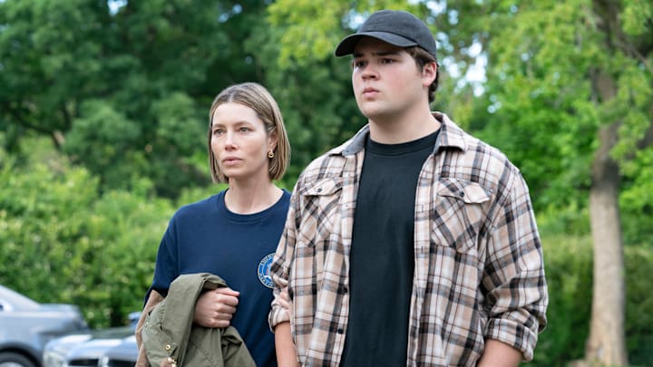 Jessica Biel and Maxwell Acee Donovan in The Better Sister on Prime Video