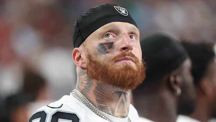 Las Vegas Raiders DE Maxx Crosby Las Vegas Raiders DE Maxx Crosby