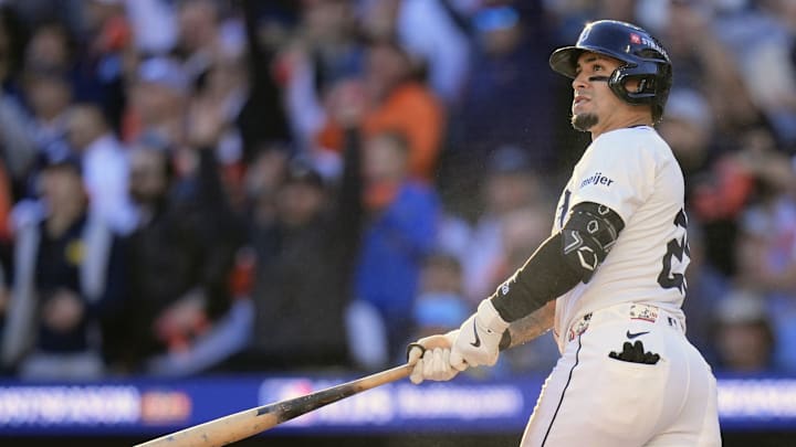 Javier Baez hit a two-run homer in Game 4 of the ALDS. 