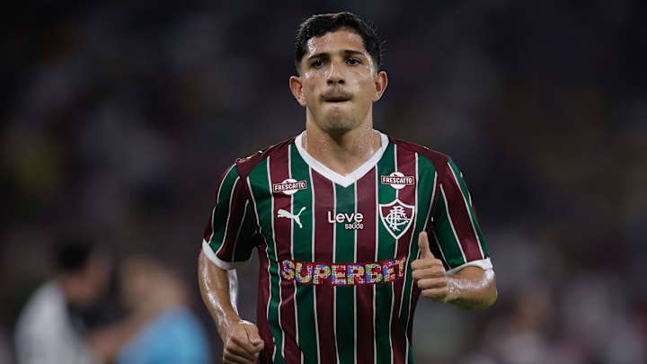Fluminense mira na vice-liderança do Brasileirão