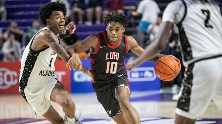 Nigel James, a 2025 4-star point guard who has visited Syracuse basketball twice, says five teams are recruiting him hard.