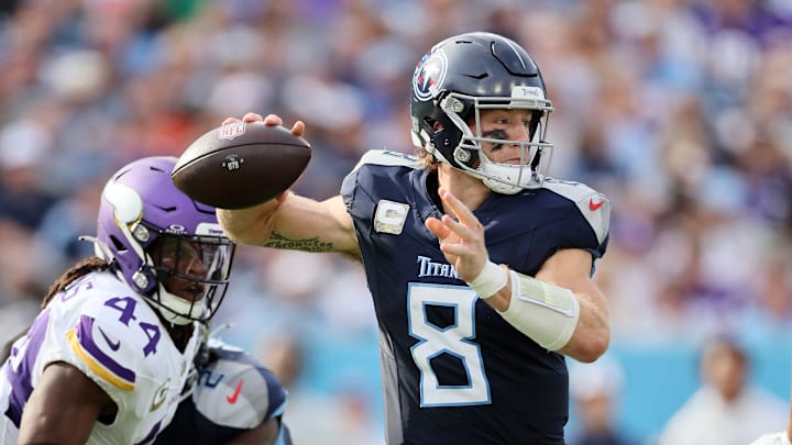 Minnesota Vikings v Tennessee Titans