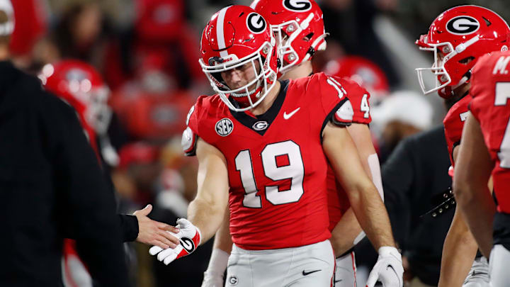 Georgia tight end Brock Bowers (19) warms up before the start of a NCAA college football game against Ole Miss in Athens, Ga., on Saturday, Nov. 11, 2023. Georgia tight end Brock Bowers (19) warms up before the start of a NCAA college football game against Ole Miss in Athens, Ga., on Saturday, Nov. 11, 2023.