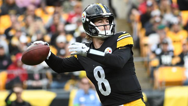 Dec 3, 2023; Pittsburgh, Pennsylvania, USA; Pittsburgh Steelers quarterback Kenny Pickett (8) against the Arizona Cardinals during the second quarter at Acrisure Stadium. Mandatory Credit: Philip G. Pavely-Imagn Images Dec 3, 2023; Pittsburgh, Pennsylvania, USA; Pittsburgh Steelers quarterback Kenny Pickett (8) against the Arizona Cardinals during the second quarter at Acrisure Stadium. Mandatory Credit: Philip G. Pavely-Imagn Images