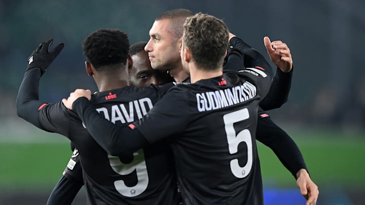 Le LOSC s'est qualifié pour les huitièmes de finale de la Ligue des Champions. Le LOSC s'est qualifié pour les huitièmes de finale de la Ligue des Champions.