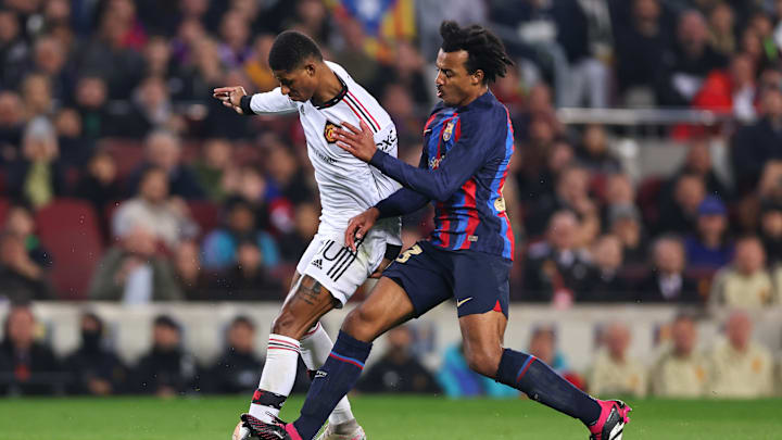 FC Barcelona v Manchester United: Knockout Round Play-Off Leg One - UEFA Europa League