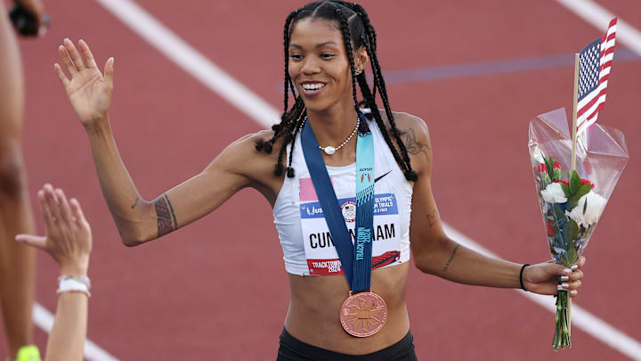 Vashti Cunningham, Philadelphia Eagles news