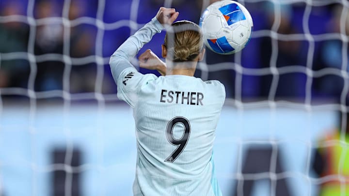 Esther González of Gotham FC