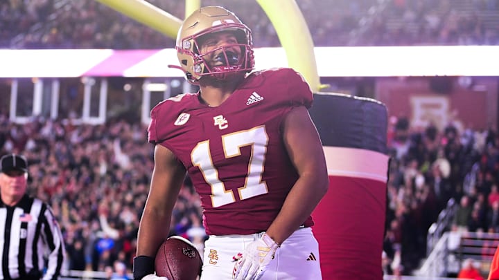 Oct 25, 2024; Chestnut Hill, Massachusetts, USA; Boston College Eagles tight end Jeremiah Franklin (17) reacts to his touchdown against the Louisville Cardinals during the second half at Alumni Stadium. Mandatory Credit: Eric Canha-Imagn Images Oct 25, 2024; Chestnut Hill, Massachusetts, USA; Boston College Eagles tight end Jeremiah Franklin (17) reacts to his touchdown against the Louisville Cardinals during the second half at Alumni Stadium. Mandatory Credit: Eric Canha-Imagn Images