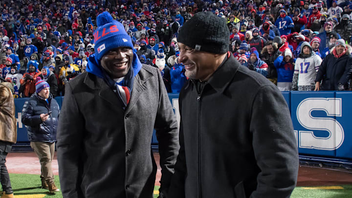 Former Buffalo Bills Bruce Smith (left) and Darryl Talley.