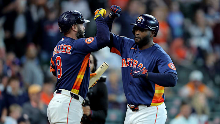 Álvarez es líder en jonrones de la Liga Americana con 11 