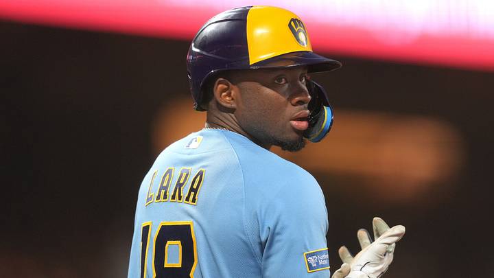 Jul 27, 2026; San Francisco, California, USA; Milwaukee Brewers pinch hitter Luis Lara (18) during the seventh inning against the San Francisco Giants at Oracle Park. Mandatory Credit: Darren Yamashita-Imagn Images