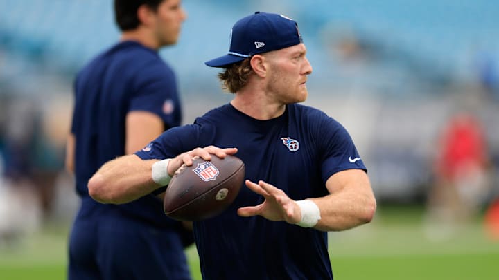Tennessee Titans quarterback Will Levis (8) warms up before an NFL football matchup Sunday, Dec. 29, 2024 at EverBank Stadium in Jacksonville, Fla. [Corey Perrine/Florida Times-Union]