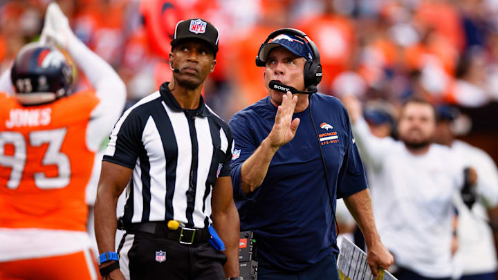 Tennessee Titans v Denver Broncos - NFL 2025