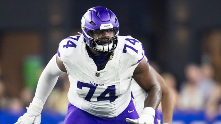 Jan 13, 2025; Glendale, AZ, USA; Minnesota Vikings tackle Cam Robinson (74) against the Los Angeles Rams during an NFC wild card game at State Farm Stadium. Mandatory Credit: Mark J. Rebilas-Imagn Images Jan 13, 2025; Glendale, AZ, USA; Minnesota Vikings tackle Cam Robinson (74) against the Los Angeles Rams during an NFC wild card game at State Farm Stadium. Mandatory Credit: Mark J. Rebilas-Imagn Images