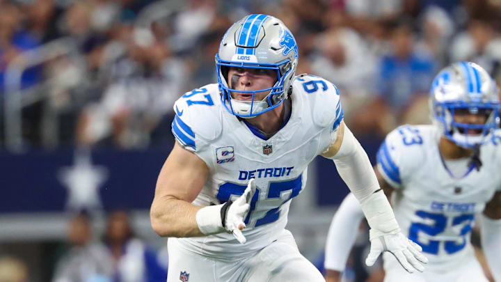 Detroit Lions defensive end Aidan Hutchinson (97).