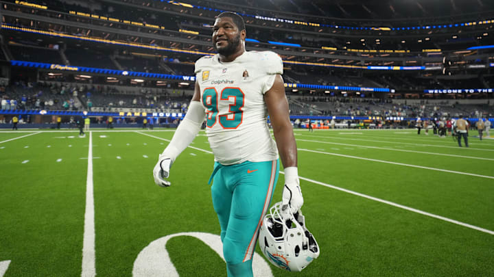 Miami Dolphins defensive tackle Calais Campbell (93) leaves the field after the game against the Los Angeles Rams at SoFi Stadium. last season.