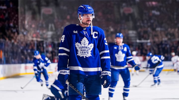 Edmonton Oilers vs. Toronto Maple Leafs Edmonton Oilers vs. Toronto Maple Leafs