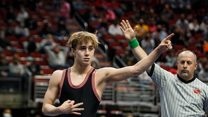 Fort Dodge's Drake Ayala defeats Waverly-Shell Rock's Ryder  Block 11-3 during their Class 3A 132-pound championship match of the Iowa high school state wrestling tournament at Wells Fargo Arena on Saturday, Feb. 20, 2021, in Des Moines, IA.