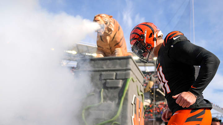 Cincinnati Bengals defensive end Trey Hendrickson (91) takes the field for the first quarter of the NFL Week 16 game between the Cincinnati Bengals and the Cleveland Browns at Paycor Stadium in downtown Cincinnati on Sunday, Dec. 22, 2024. The Bengals led 17-0 at halftime.