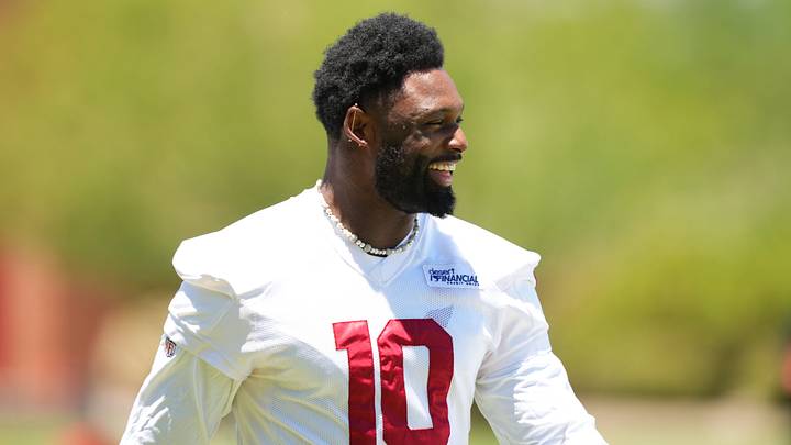 Jun 9, 2026; Tempe, AZ, USA; Arizona Cardinals 2025-2026 outside linebacker Josh Sweat (10) during minicamp at Arizona Cardinals Training Center. Mandatory Credit: Joe Camporeale-Imagn Images Jun 9, 2026; Tempe, AZ, USA; Arizona Cardinals 2025-2026 outside linebacker Josh Sweat (10) during minicamp at Arizona Cardinals Training Center. Mandatory Credit: Joe Camporeale-Imagn Images