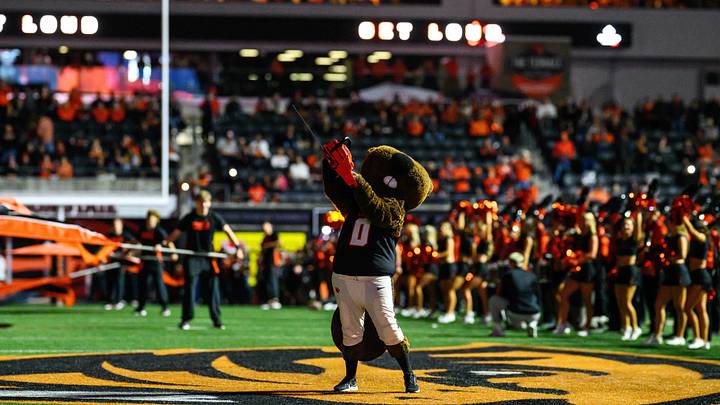 Oct 18, 2025; Corvallis, Oregon, USA; Oregon State Beavers mascot Benny Beaver on the field during pregame ceremonies at Reser Stadium. Mandatory Credit: Craig Strobeck-Imagn Images Oct 18, 2025; Corvallis, Oregon, USA; Oregon State Beavers mascot Benny Beaver on the field during pregame ceremonies at Reser Stadium. Mandatory Credit: Craig Strobeck-Imagn Images