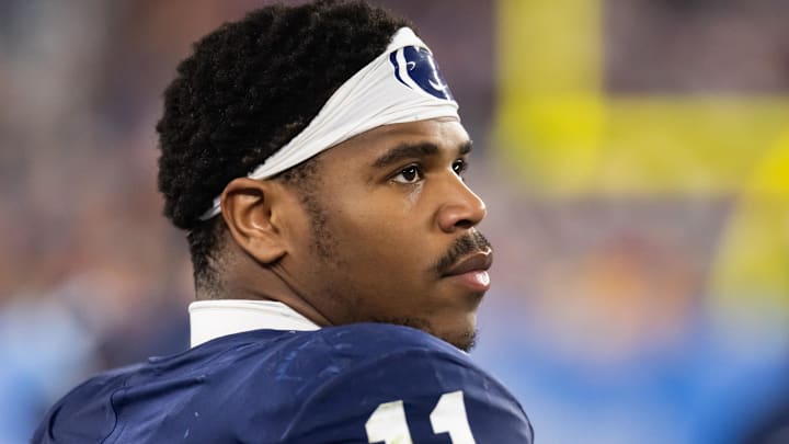 Penn State Nittany Lions defensive end Abdul Carter (11) against the Boise State Broncos in the Fiesta Bowl at State Farm Stadium.