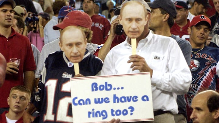 Two fans poking fun at the debacle.