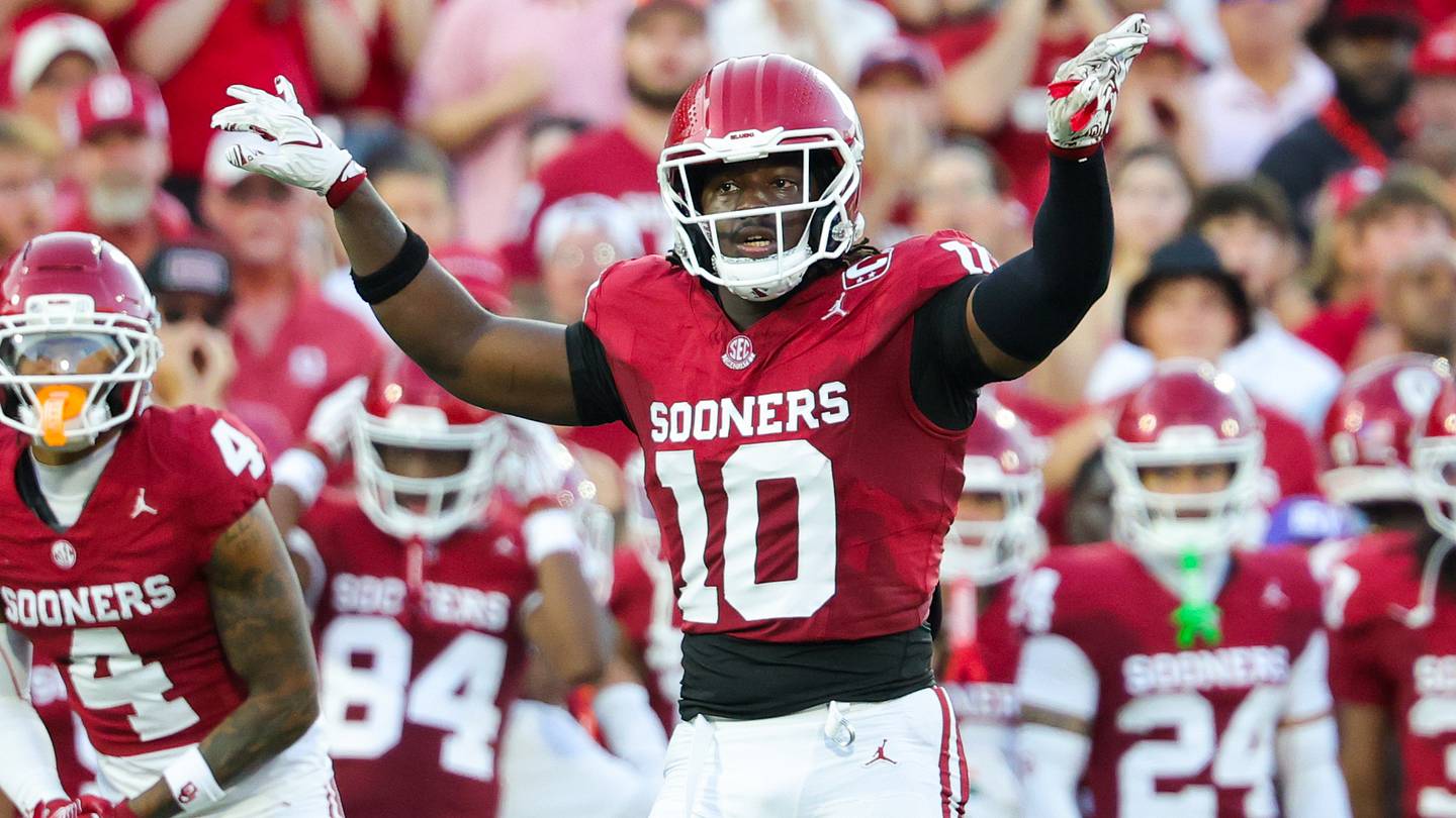 Kip Lewis injury update: What we know after Oklahoma starting LB exited vs. Michigan