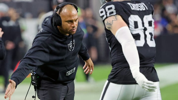 Los Angeles Chargers v Las Vegas Raiders