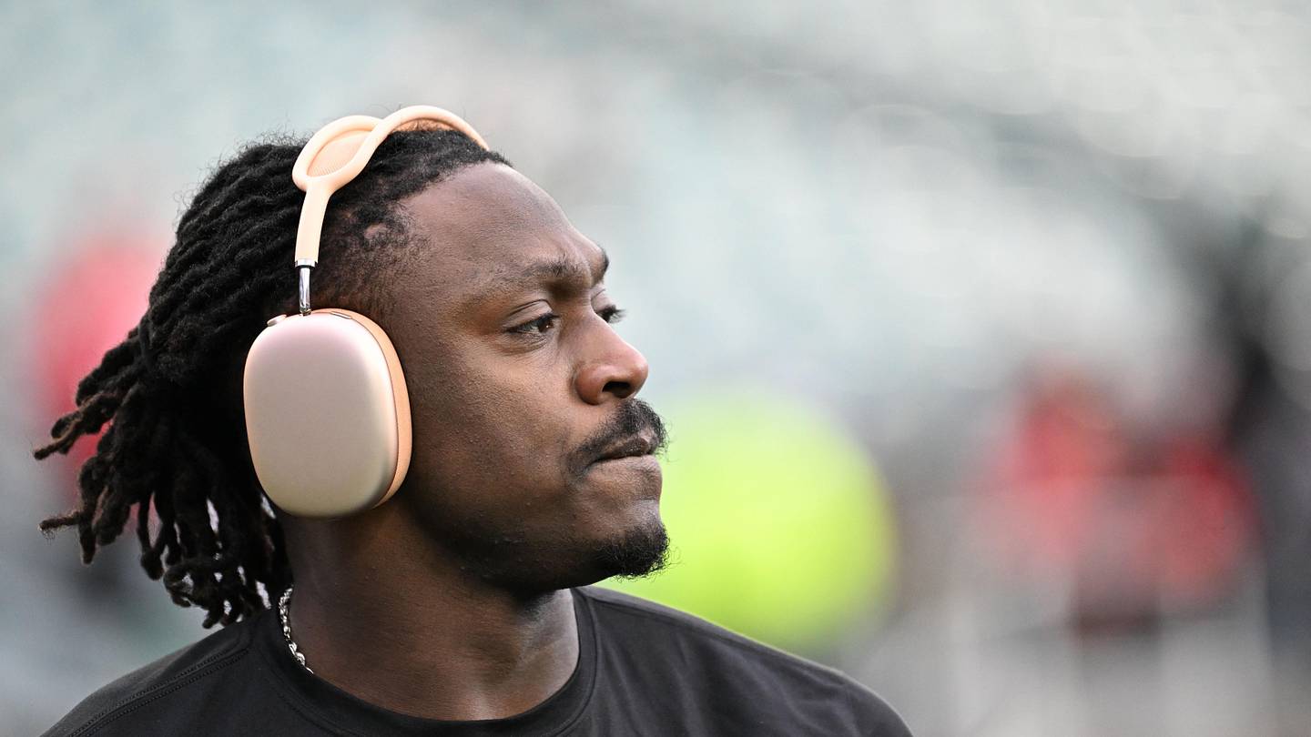 Latest A.J. Brown update leaves Chiefs with an uncomfortable