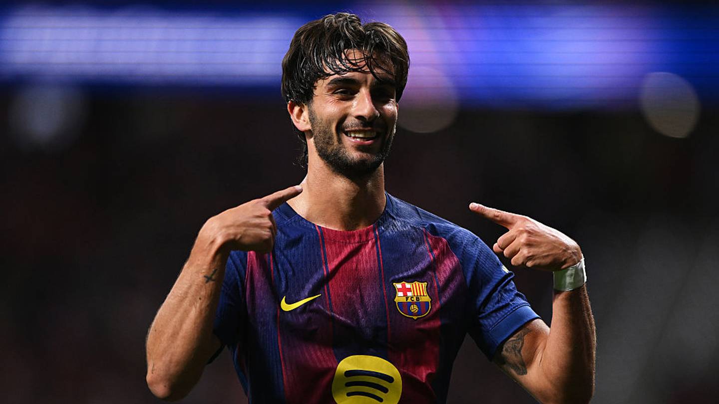 Ferran Torres, ex attaccante del Barcellona, si trasferisce al PSG, mentre il club catalano cerca nuovi talenti