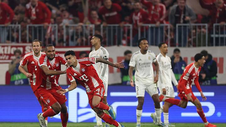 Luis Díaz anotó el tercer gol del Bayern Múnich, quien eliminó al Real Madrid. Luis Díaz anotó el tercer gol del Bayern Múnich, quien eliminó al Real Madrid.