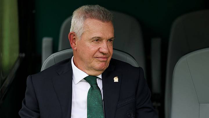 El entrenador retomará su carrera de clubes en LaLiga. El entrenador retomará su carrera de clubes en LaLiga.
