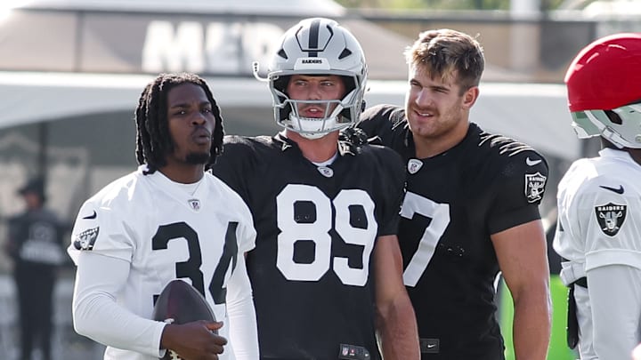 Las Vegas Raiders Thomas Harper, Brock Bowers, and Michael Mayer