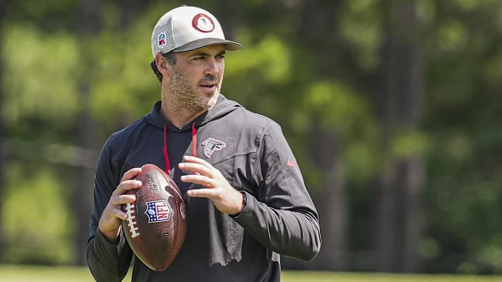 Atlanta Falcons offensive coordinator Zac Robinson is the mastermind behind one of the NFL's most efficient offensive units. Atlanta Falcons offensive coordinator Zac Robinson is the mastermind behind one of the NFL's most efficient offensive units.
