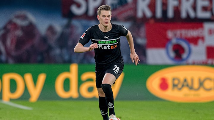 Matthias Ginter wird von Klubs aus ganz Europa gejagt: Machen die Bayern das Rennen? Matthias Ginter wird von Klubs aus ganz Europa gejagt: Machen die Bayern das Rennen?