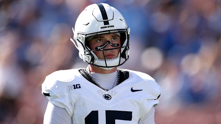 Penn State football quarterback Drew Allar