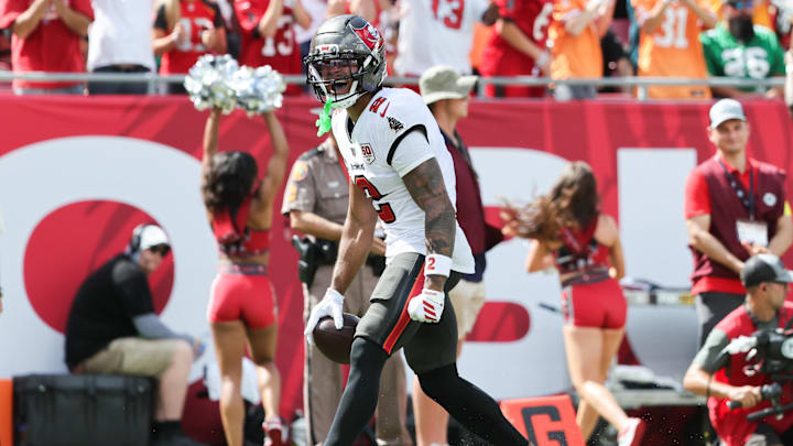 Sep 28, 2025; Tampa, Florida, USA; Tampa Bay Buccaneers wide receiver Emeka Egbuka (2) runs the ball during the second half against the Philadelphia Eagles at Raymond James Stadium. Mandatory Credit: Kim Klement Neitzel-Imagn Images Sep 28, 2025; Tampa, Florida, USA; Tampa Bay Buccaneers wide receiver Emeka Egbuka (2) runs the ball during the second half against the Philadelphia Eagles at Raymond James Stadium. Mandatory Credit: Kim Klement Neitzel-Imagn Images