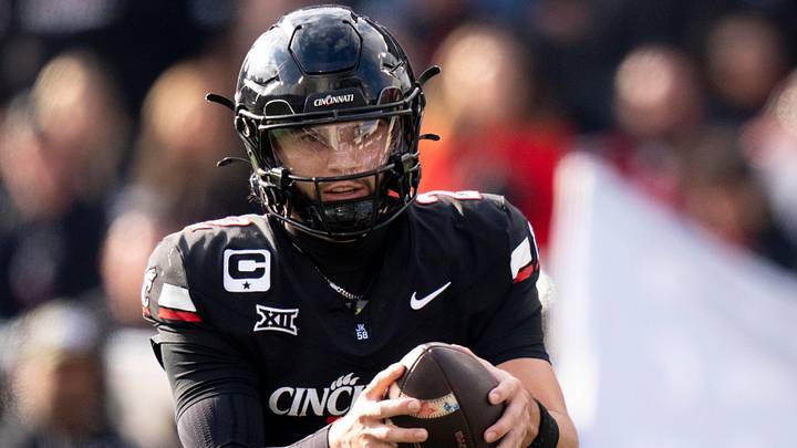 Cincinnati Bearcats quarterback Brendan Sorsby Cincinnati Bearcats quarterback Brendan Sorsby