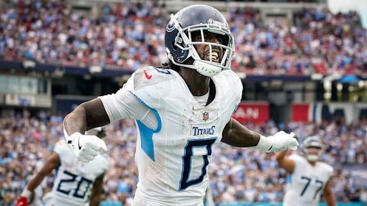 Tennessee Titans wide receiver Calvin Ridley (0) brings in a touchdown against the New York Jets during the third quarter at Nissan Stadium in Nashville, Tenn., Sunday, Sept. 15, 2024.