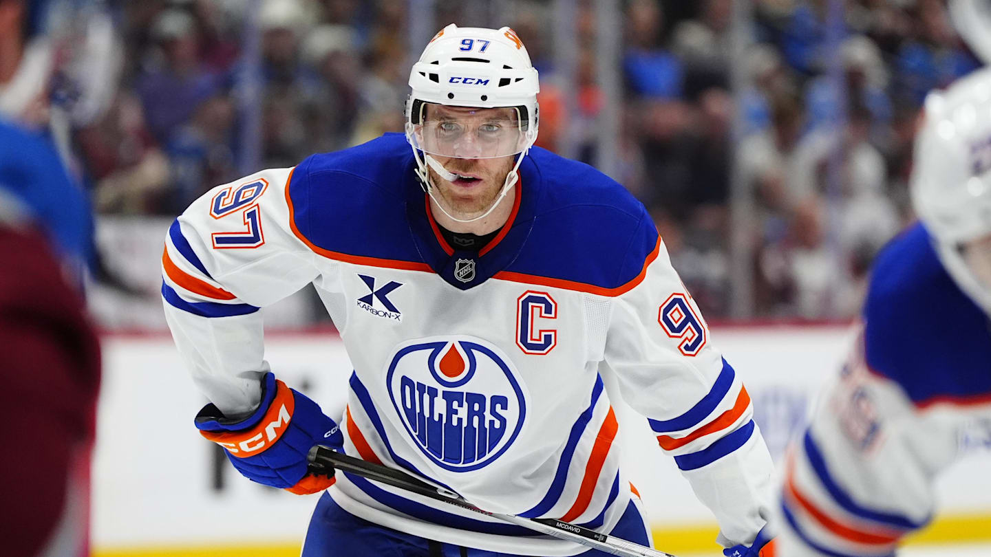 Oilers Star Chasing Sixth Art Ross Trophy to Join Elite Company