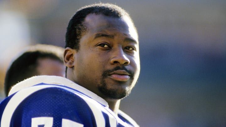 Indianapolis Colts tackle Chris Hinton (7) on the sideline against the Atlanta Falcons at Fulton County Stadium. 