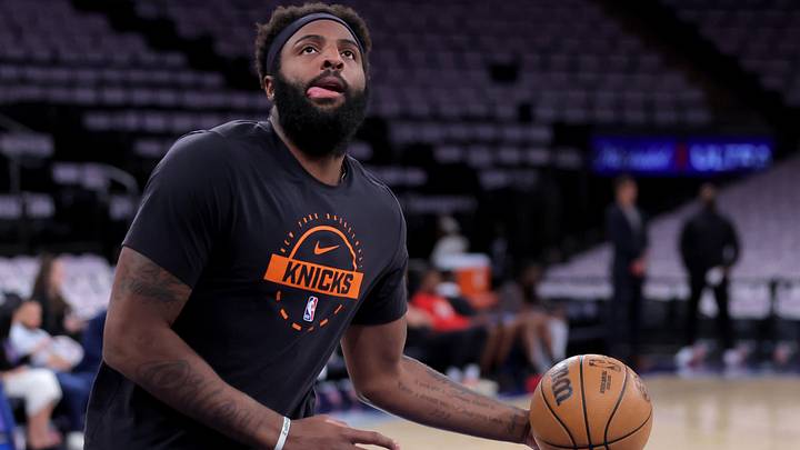 As Mitchell Robinson's future in New York remains uncertain, the Knicks just missed out on a pair of backup plans. 