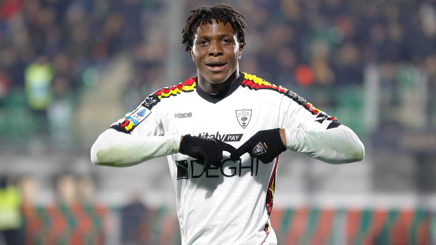 Man Utd agree Patrick Dorgu signing as Erik ten Hag favourite offered loan exit