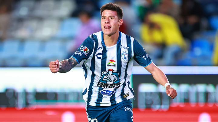 Desde Pachuca, el delantero Illian Hernández buscará ser una solución al ataque para el América.