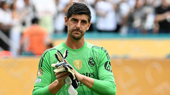 T. Courtois - Real Madrid T. Courtois - Real Madrid
